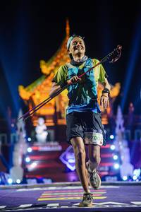 BIB: 9700
                            <button type="button" onclick="openModal(22643864)" class="btn btn-primary btn-sm float-right btn-popup" data-toggle="modal" data-target=".modal-high-quality">
                        <i class="fas fa-shopping-cart"></i> Add to Cart
                    </button>
                                            <button type="button" onclick="isThisMe(22643864, true)" class="btn btn-success btn-sm float-right btn-popup btn-isme hidden" data-toggle="tooltip" data-placement="bottom" title="นี่คือรูปของคุณใช่ไหม คลิกที่นี่เพื่อเอาเข้าอัลบั้ม">
                        <i class="fas fa-plus"></i> Add to album
                    </button>
                    <button type="button" onclick="isThisMe(22643864, false)" class="btn btn-warning btn-sm float-right btn-popup btn-isnotme hidden">
                        <i class="fas fa-ban"></i> Remove from album
                    </button>